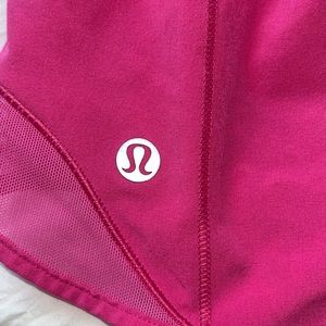 Sonic pink lululemon hotty hot shorts 4in